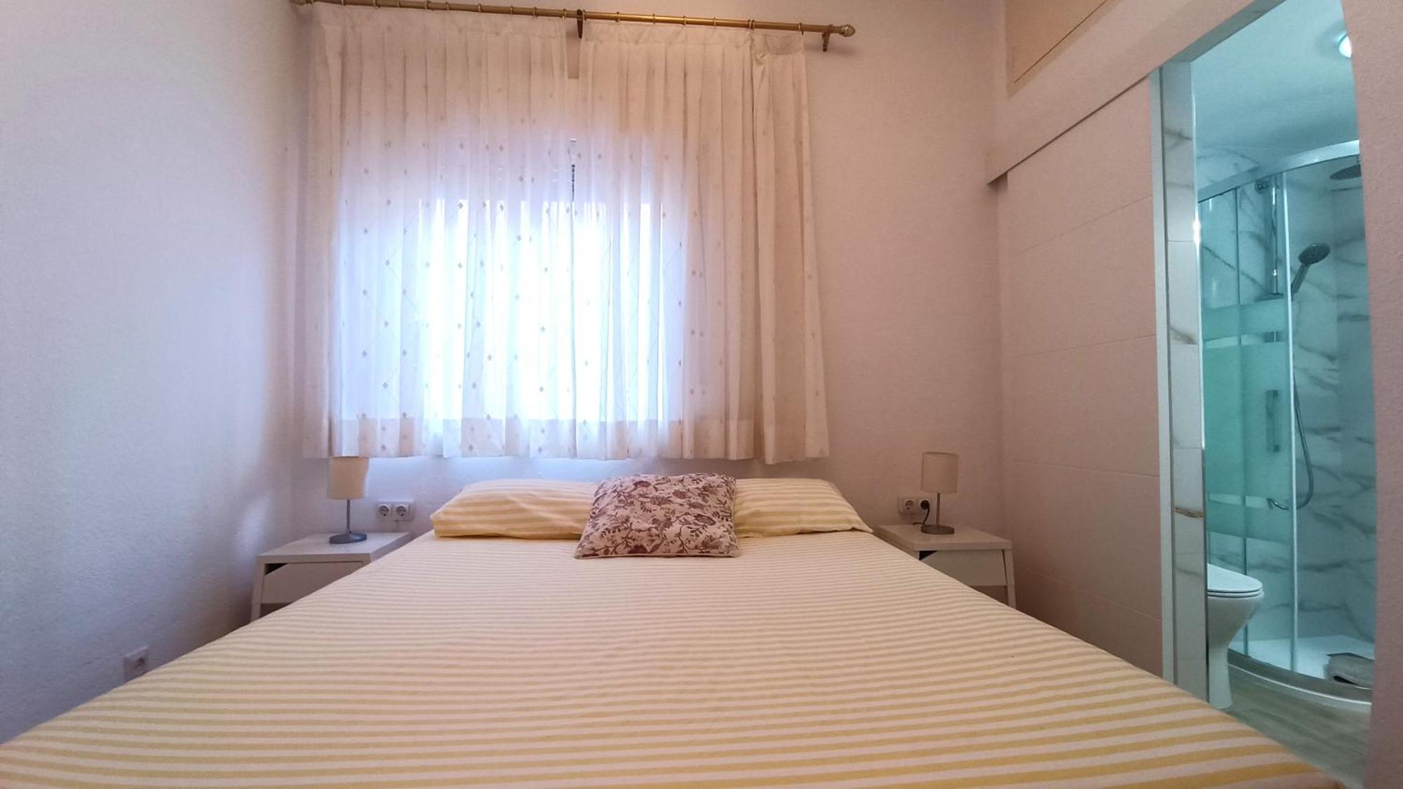 Ole Playa 5A Beach Front - A Pie De Playa, Sea Views - Vistas Al Mar, Puerto Marina Беналмадена Екстериор снимка